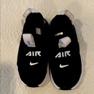 Nike toddler shoes
